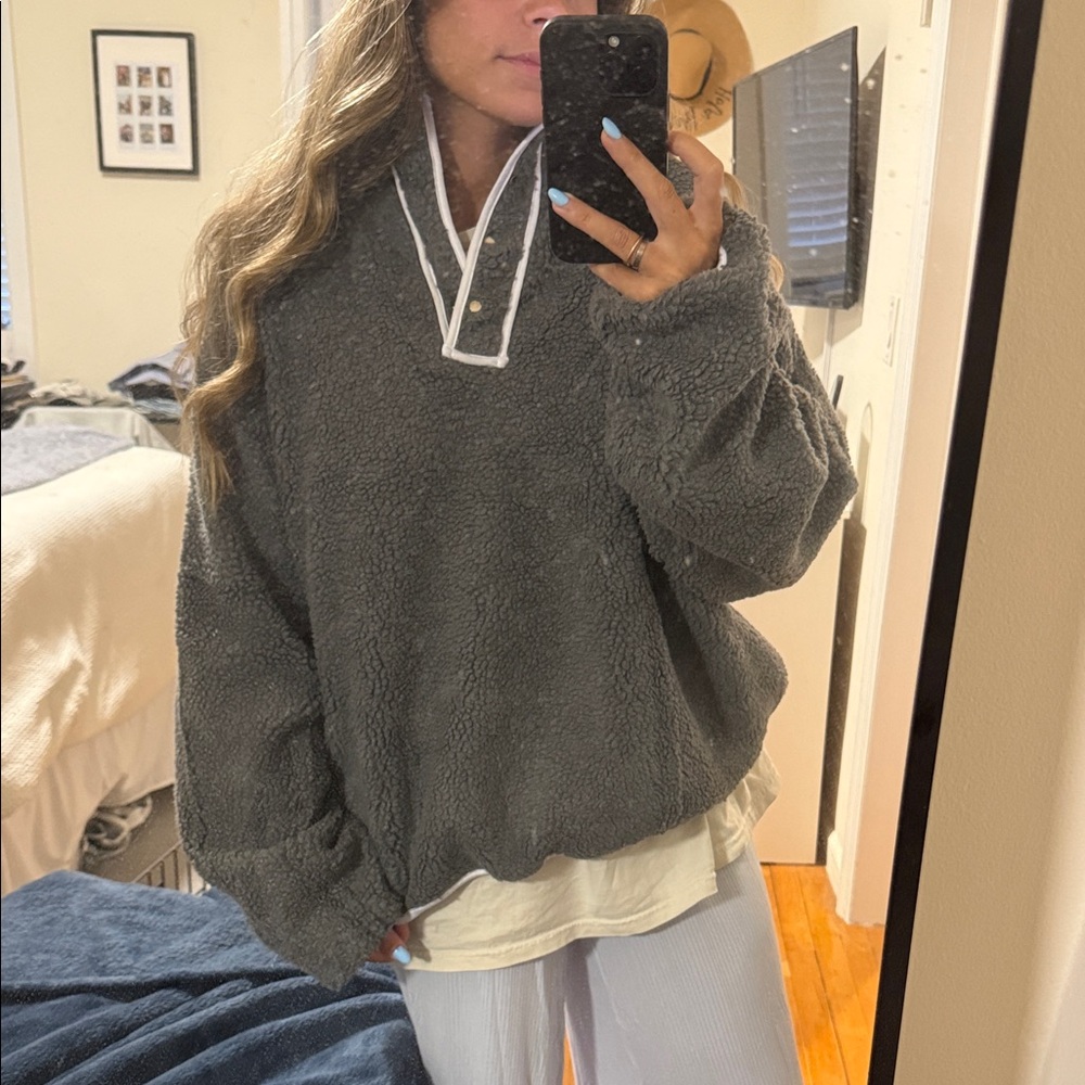 PARKE Fleece Pullover